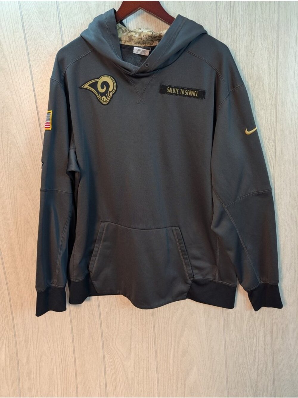 Nike NFL Rams Los Angeles Salute to Service Therma-FIT Hoodie Mens XXL Patches